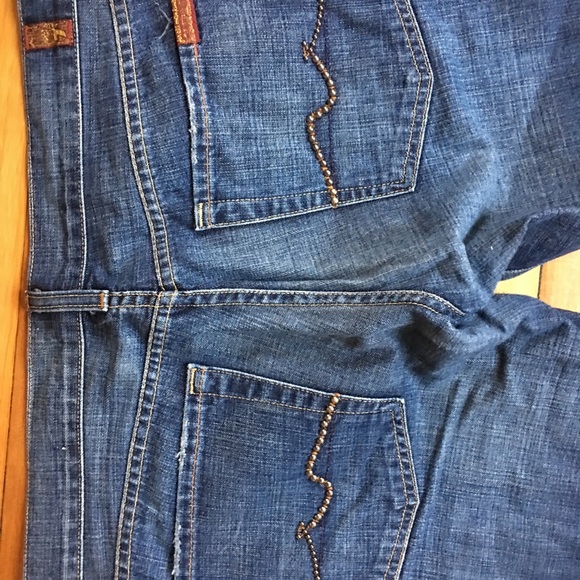 Gently used 7 For All Mankind studded jeans 31 - Picture 3 of 5